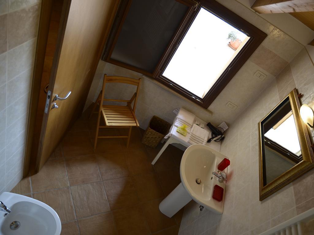 9 Muse Bed And Breakfast Canneto sull'Oglio Екстер'єр фото