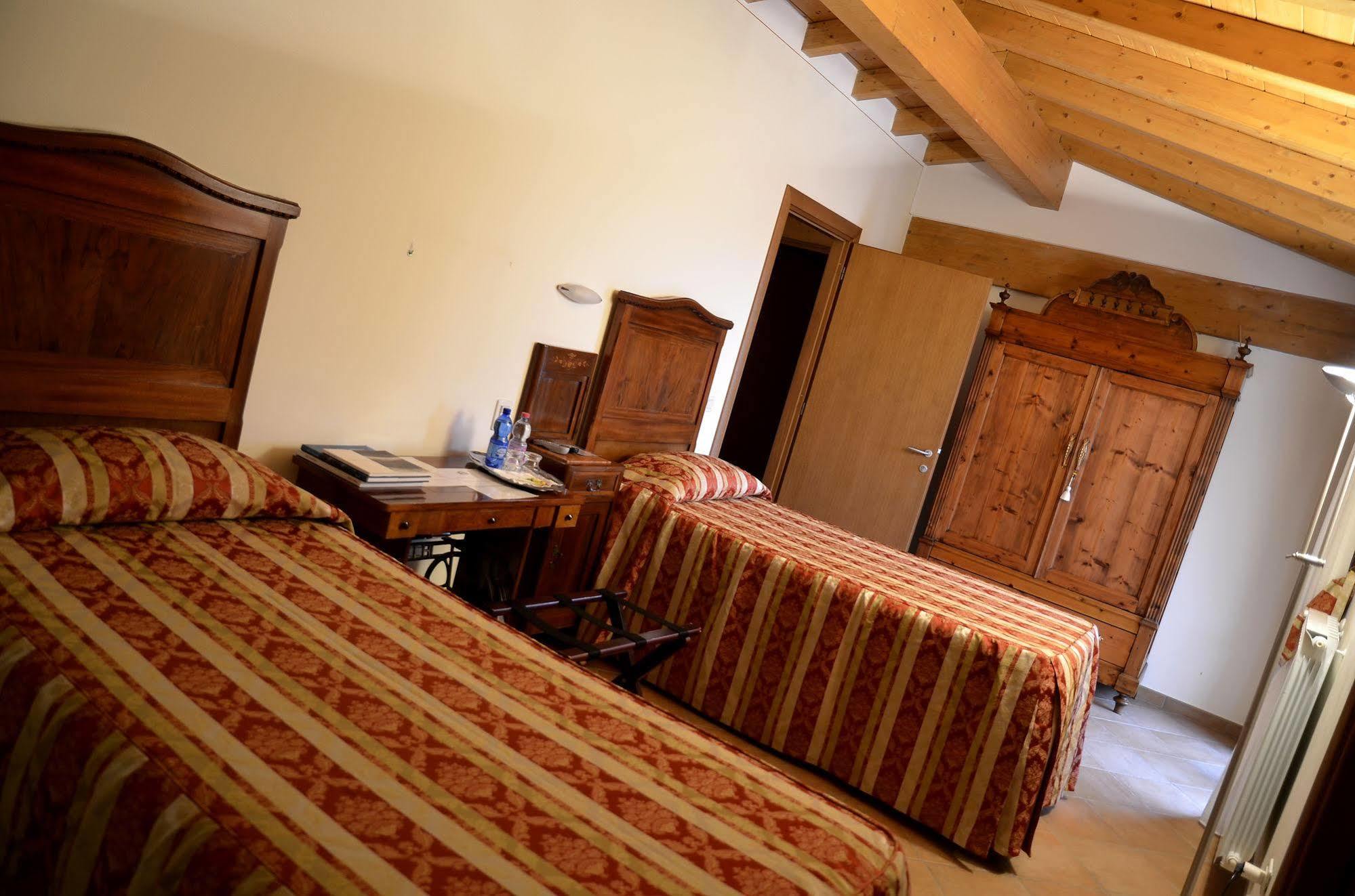 9 Muse Bed And Breakfast Canneto sull'Oglio Екстер'єр фото