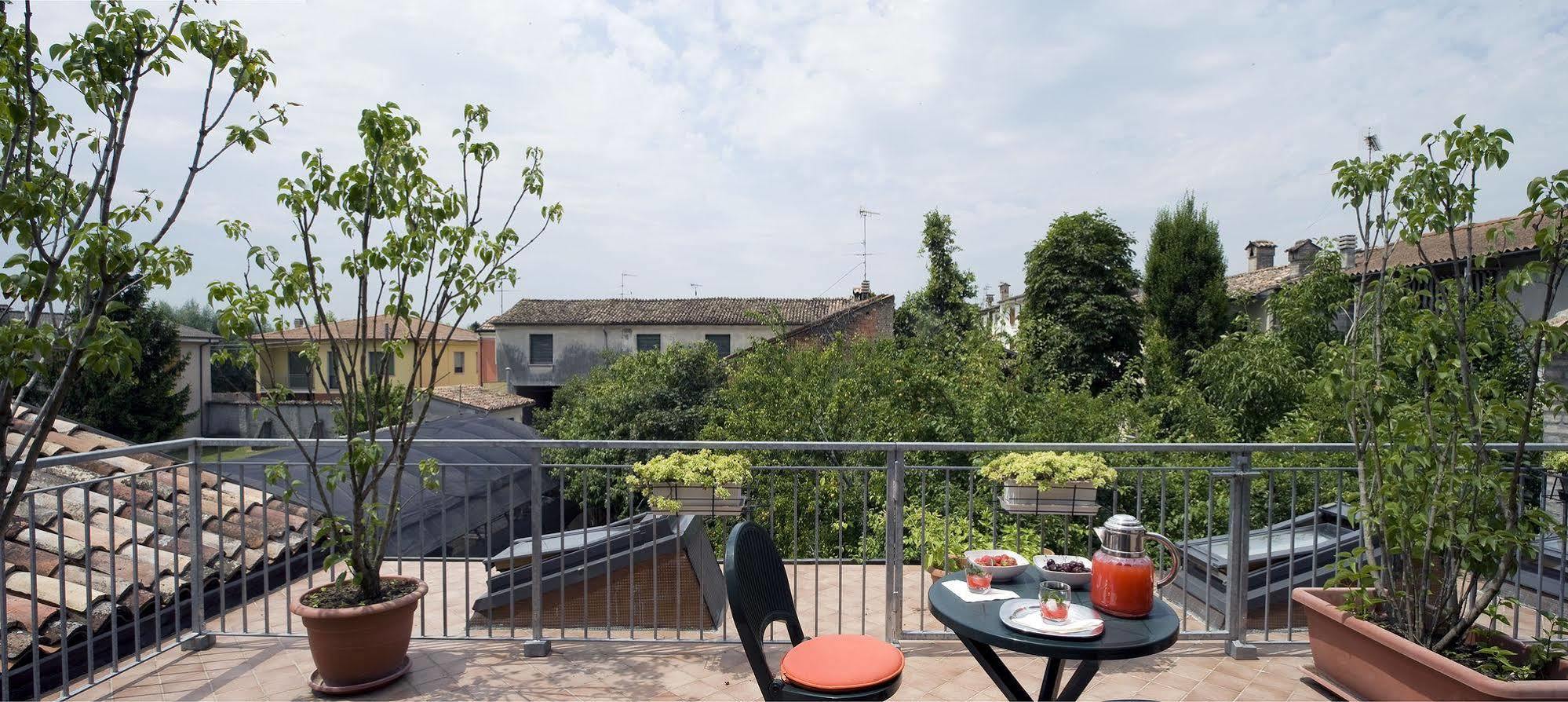 9 Muse Bed And Breakfast Canneto sull'Oglio Екстер'єр фото